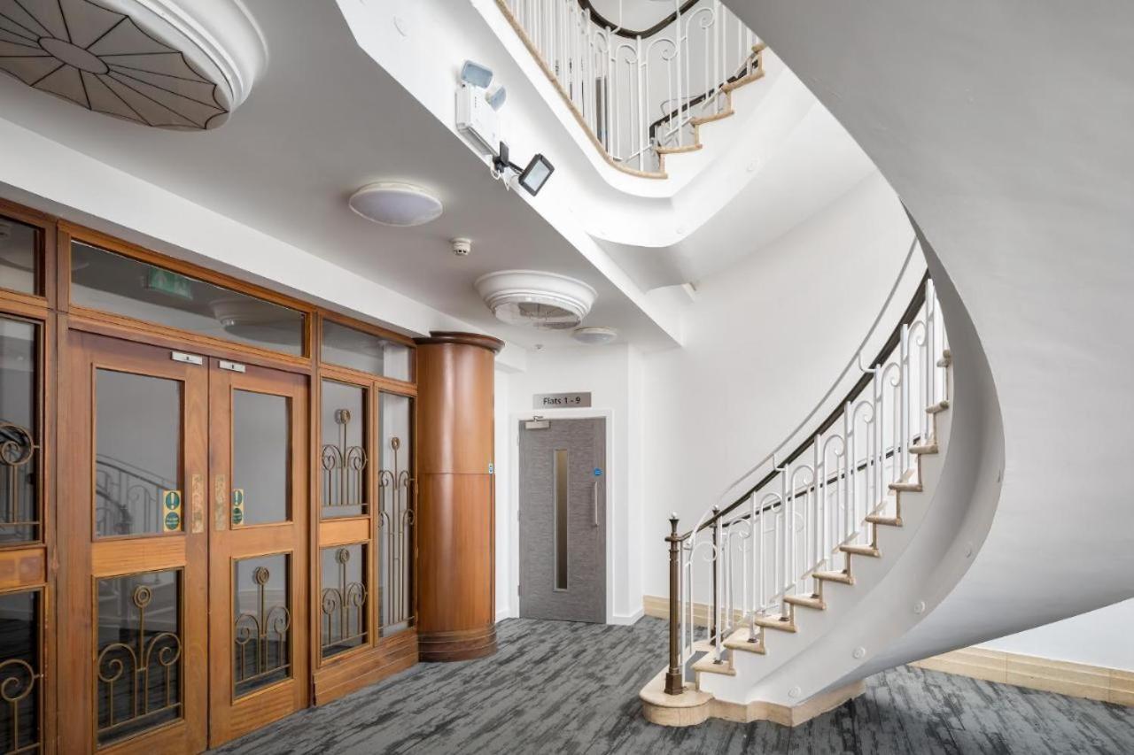 The Post House One By Fortuna Property Gloucester Eksteriør billede